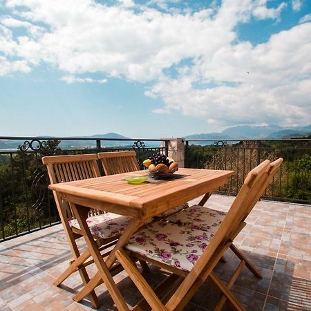 Sunny Nest Apartments コトル エクステリア 写真