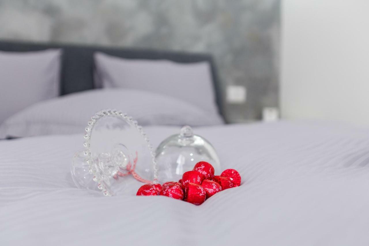 Sunny Nest Apartments コトル エクステリア 写真