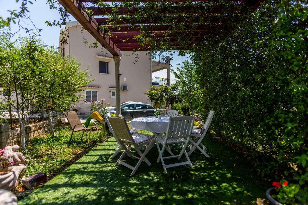 Sunny Nest Apartments コトル エクステリア 写真